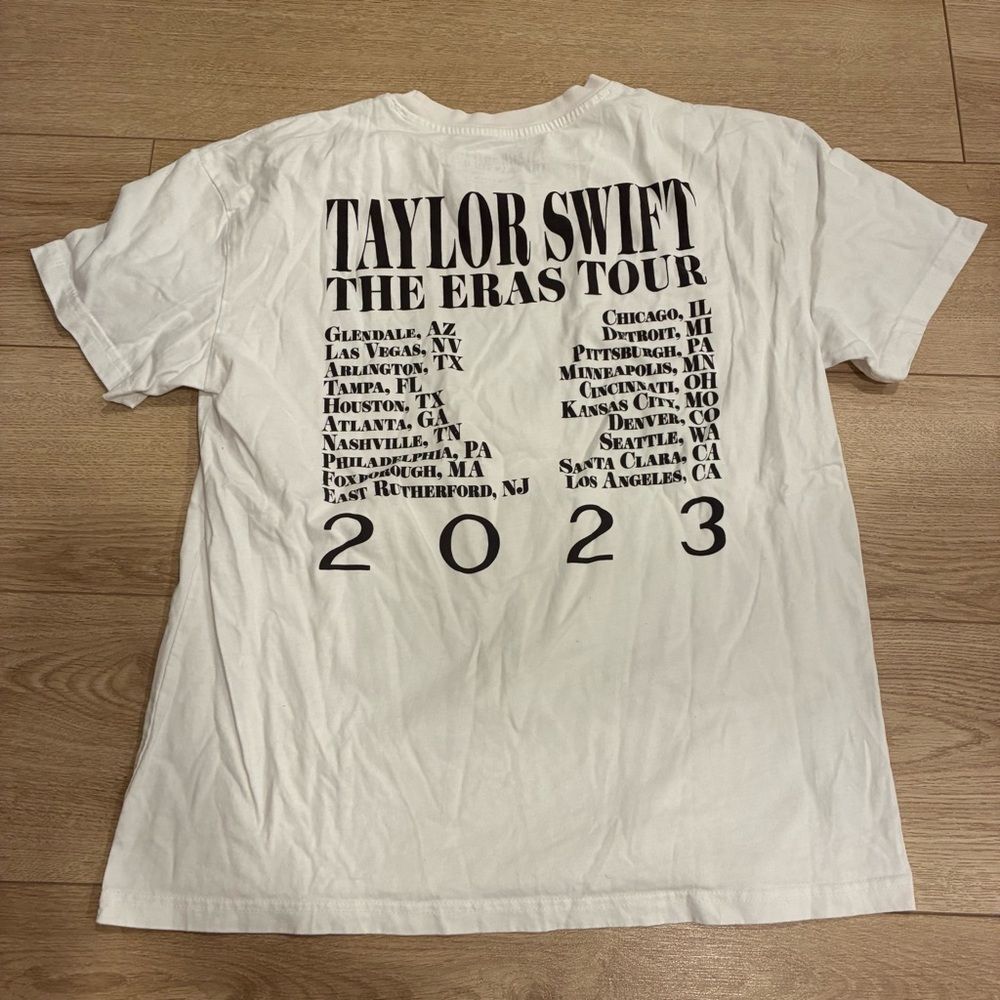 Taylor Swift Official The Eras Tour Cotton Short Sleeve White T-shirt Size M - Picture 5 of 5
